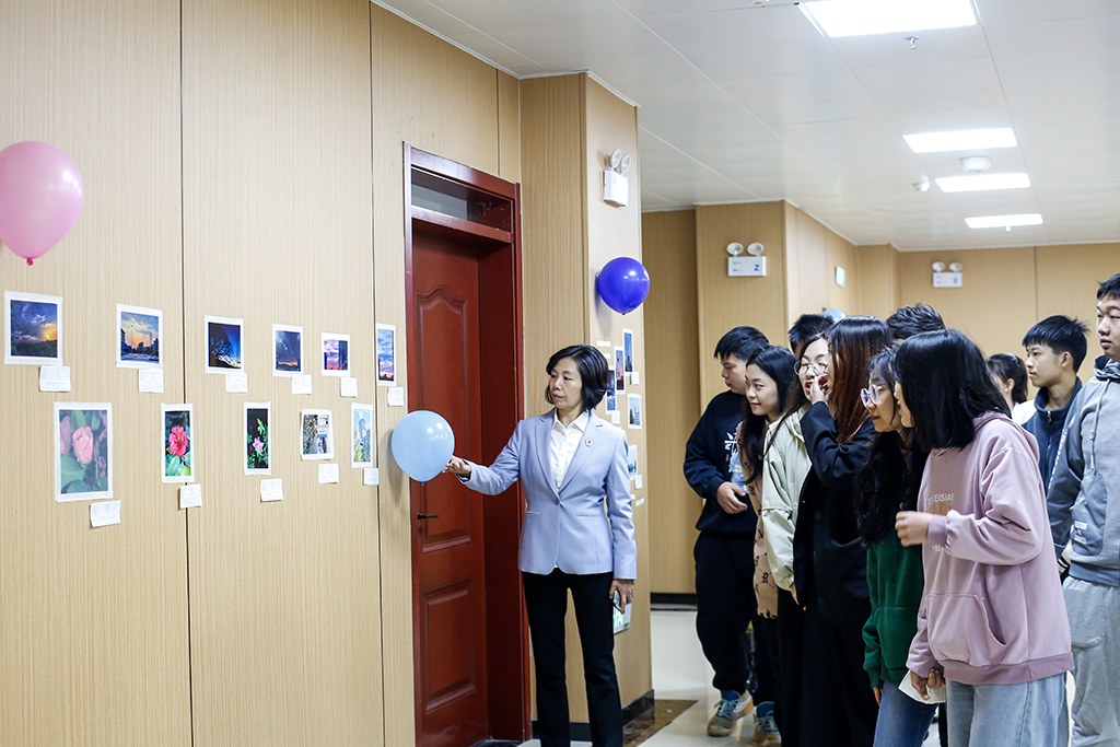 衡陽幼兒師專舉辦“以書敘情義，以畫見遠方”藝術展